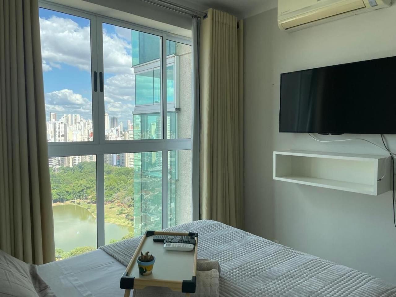 Moderno Flat Com Vista Para O Parque Vaca Brava Goiânia Exterior photo